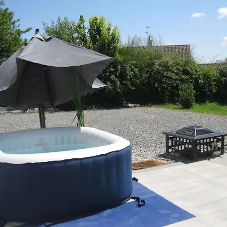 L'atypique, Gite Independant Avec Jacuzzi